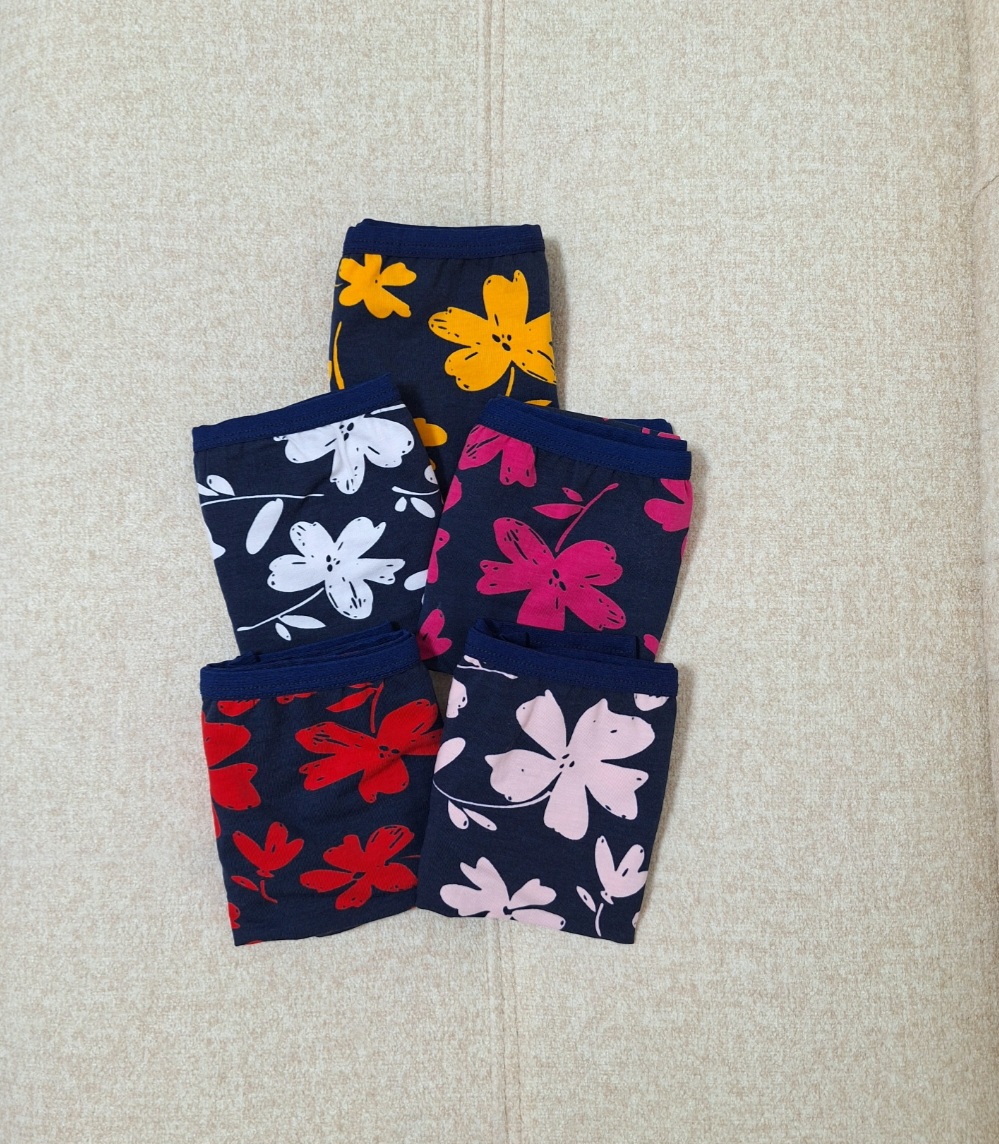 شورت گل دار نخ پنبه