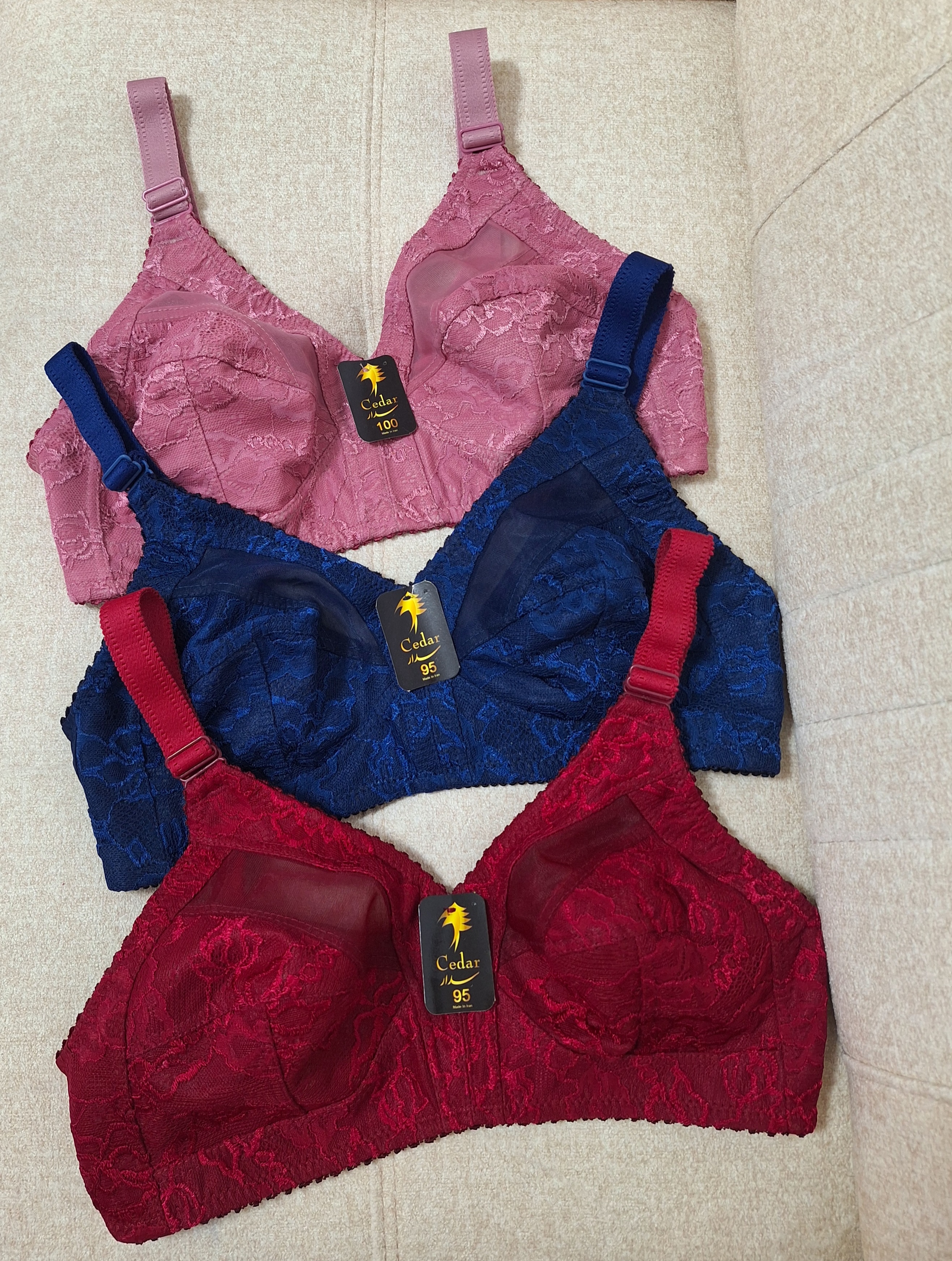 سوتین طرح مادام